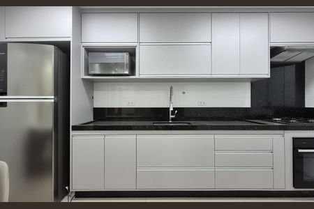 Apartamento à venda com 76m², 3 quartos e 2 vagas Apartamento à venda com 76m², 3 quartos e 2 vagasCozinha