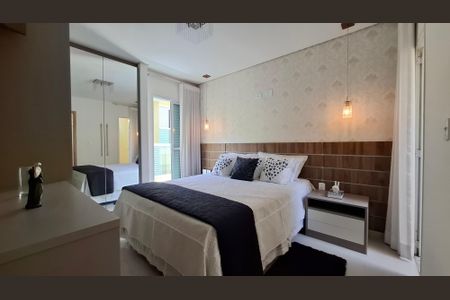 Casa de condomínio à venda com 120m², 2 quartos e 1 vaga Casa de condomínio à venda com 120m², 2 quartos e 1 vagaSuíte