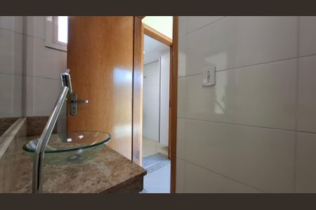 Casa de condomínio à venda com 120m², 2 quartos e 1 vaga Casa de condomínio à venda com 120m², 2 quartos e 1 vagaLavabo