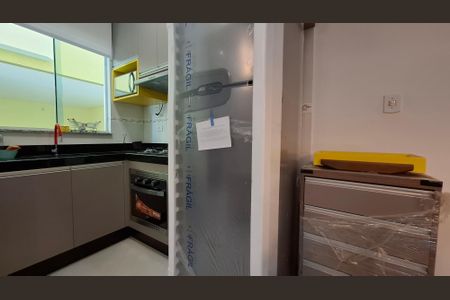 Casa de condomínio à venda com 120m², 2 quartos e 1 vaga Casa de condomínio à venda com 120m², 2 quartos e 1 vagaCozinha