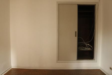 Casa à venda com 320m², 3 quartos e 4 vagasQuarto 2