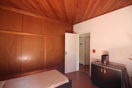 Casa à venda com 380m², 3 quartos e 4 vagasQuarto 2