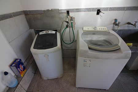 Casa à venda com 380m², 3 quartos e 4 vagasÁrea de Serviço