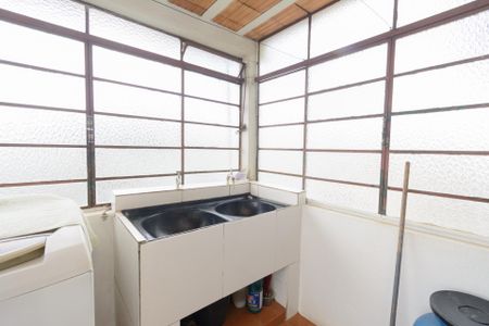 Casa à venda com 285m², 3 quartos e 3 vagasÁrea de Serviço