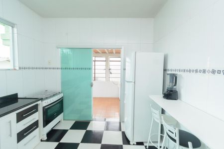 Casa à venda com 285m², 3 quartos e 3 vagasCozinha