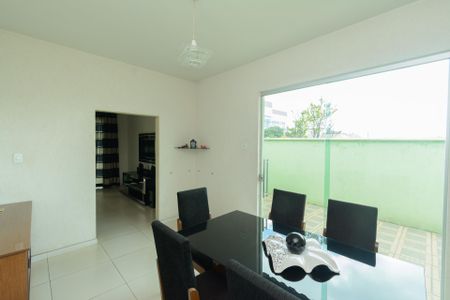 Casa à venda com 285m², 3 quartos e 3 vagasSala de Jantar