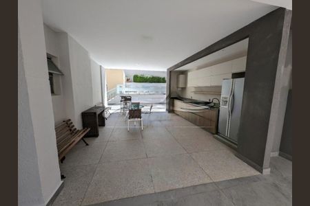 Apartamento à venda com 78m², 2 quartos e 1 vaga