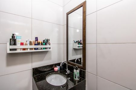 Casa de condomínio à venda com 65m², 2 quartos e 1 vagaBanheiro da Suíte 1