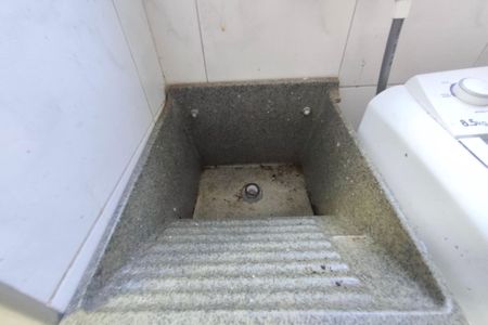 Apartamento à venda com 60m², 2 quartos e 1 vaga Apartamento à venda com 60m², 2 quartos e 1 vagaÁrea de Serviço