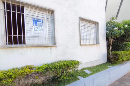 Apartamento à venda com 60m², 2 quartos e 1 vaga Apartamento à venda com 60m², 2 quartos e 1 vagaPlaca