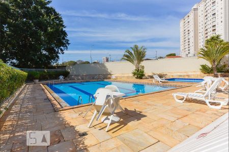 Apartamento à venda com 60m², 2 quartos e 1 vaga Apartamento à venda com 60m², 2 quartos e 1 vagaÁrea comum - Piscina