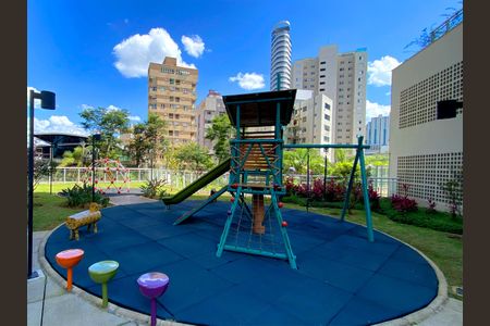 Apartamento à venda com 115m², 3 quartos e 2 vagasÁrea comum - Playground