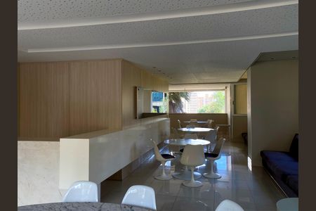 Apartamento à venda com 115m², 3 quartos e 2 vagasÁrea comum - Salão de festas