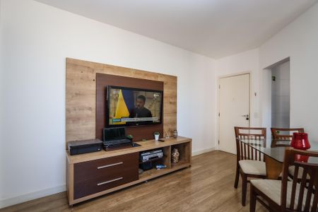 Apartamento à venda com 55m², 2 quartos e 1 vagaSala