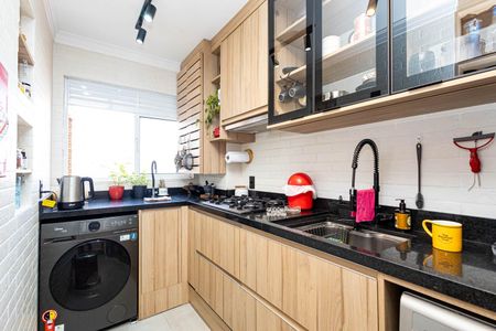 Apartamento à venda com 76m², 2 quartos e 1 vagaCozinha