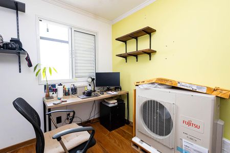 Apartamento à venda com 76m², 2 quartos e 1 vagaQuarto 