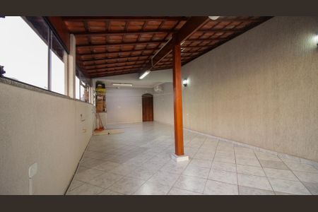 Casa à venda com 216m², 5 quartos e 2 vagasÁrea comum - Salão de festas