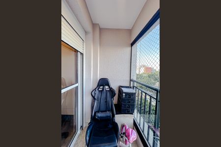 Apartamento à venda com 82m², 2 quartos e 1 vagaVaranda da Suíte 1