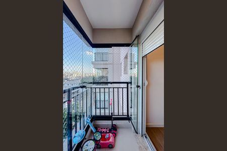 Apartamento à venda com 82m², 2 quartos e 1 vagaVaranda da Suíte 1