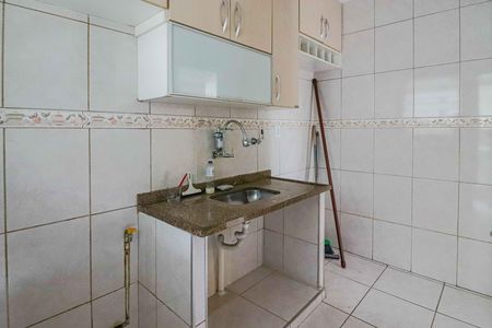 Apartamento à venda com 67m², 2 quartos e 1 vaga Apartamento à venda com 67m², 2 quartos e 1 vagaCozinha e Área de Serviço