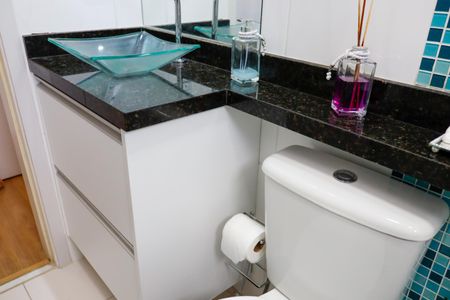 Apartamento à venda com 58m², 2 quartos e 1 vagaBanheiro da Suíte 