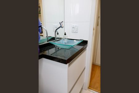 Apartamento à venda com 58m², 2 quartos e 1 vagaBanheiro