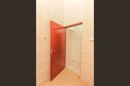 Casa à venda com 93m², 2 quartos e 1 vaga Casa à venda com 93m², 2 quartos e 1 vagaBanheiro