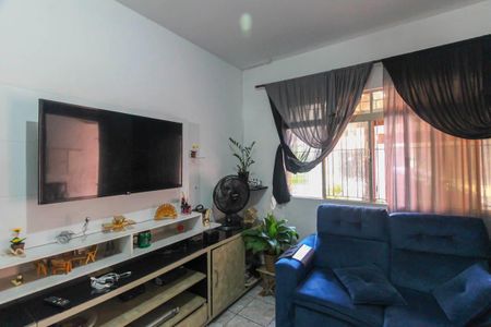 Casa à venda com 95m², 2 quartos e 1 vaga Casa à venda com 95m², 2 quartos e 1 vagaSala