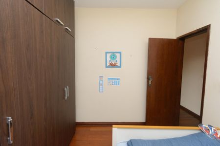 Casa à venda com 476m², 5 quartos e 3 vagasQuarto 1