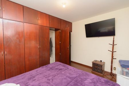 Casa à venda com 476m², 5 quartos e 3 vagasSuite