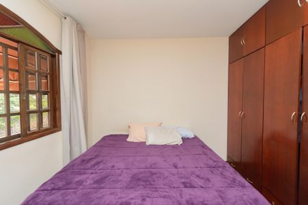 Casa à venda com 476m², 5 quartos e 3 vagasSuite