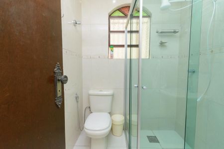 Casa à venda com 476m², 5 quartos e 3 vagasBanheiro Social 2