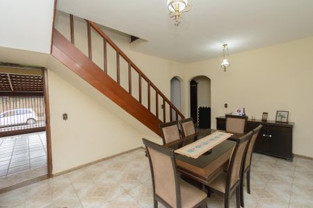 Casa à venda com 476m², 5 quartos e 3 vagasSala de Jantar