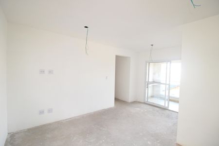 Apartamento à venda com 80m², 2 quartos e 2 vagasSala