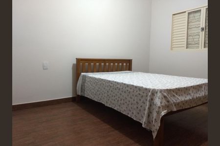 Casa à venda com 220m², 4 quartos e 3 vagas Casa à venda com 220m², 4 quartos e 3 vagasFoto 26