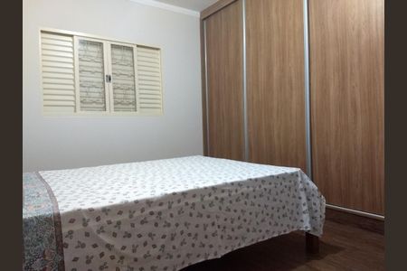 Casa à venda com 220m², 4 quartos e 3 vagas Casa à venda com 220m², 4 quartos e 3 vagasFoto 21