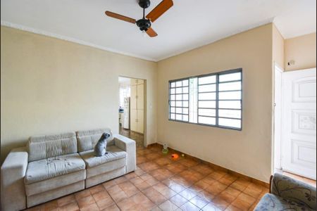 Casa à venda com 200m², 3 quartos e 2 vagas