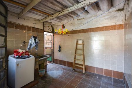 Casa à venda com 200m², 3 quartos e 2 vagas