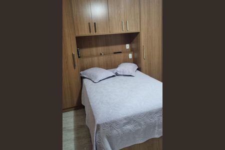 Casa de condomínio à venda com 136m², 3 quartos e 2 vagas