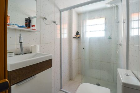 Casa à venda com 99m², 3 quartos e 1 vaga