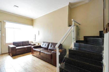 Casa à venda com 99m², 3 quartos e 1 vaga