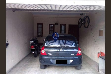 Casa à venda com 115m², 2 quartos e 1 vaga