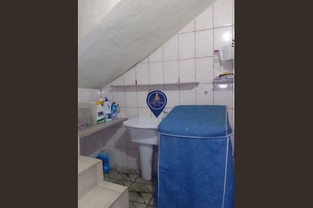 Casa à venda com 115m², 2 quartos e 1 vaga