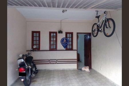 Casa à venda com 115m², 2 quartos e 1 vaga