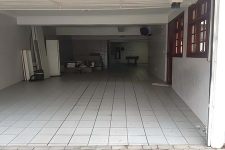 Casa à venda com 615m², 4 quartos e 8 vagas