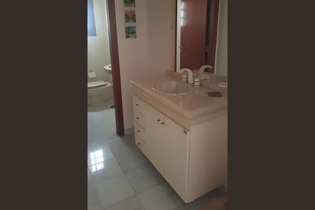 Casa à venda com 615m², 4 quartos e 8 vagas