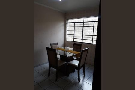 Casa à venda com 90m², 2 quartos e 2 vagas