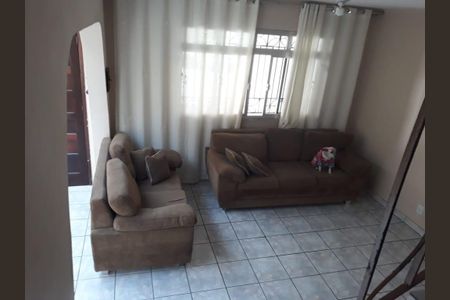 Casa à venda com 90m², 2 quartos e 2 vagas