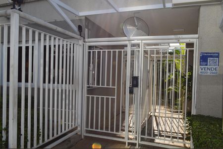 Apartamento à venda com 36m², 1 quarto e sem vagaFachada + Plaquinha