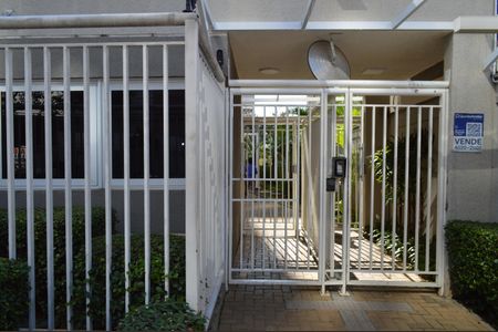 Apartamento à venda com 36m², 1 quarto e sem vagaFachada + Plaquinha